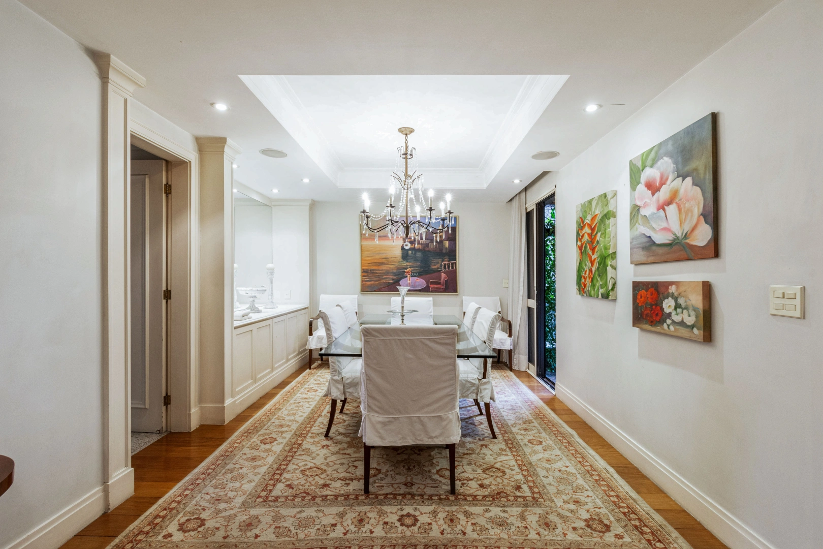 Apartamento em rua arborizada - Imagem 13