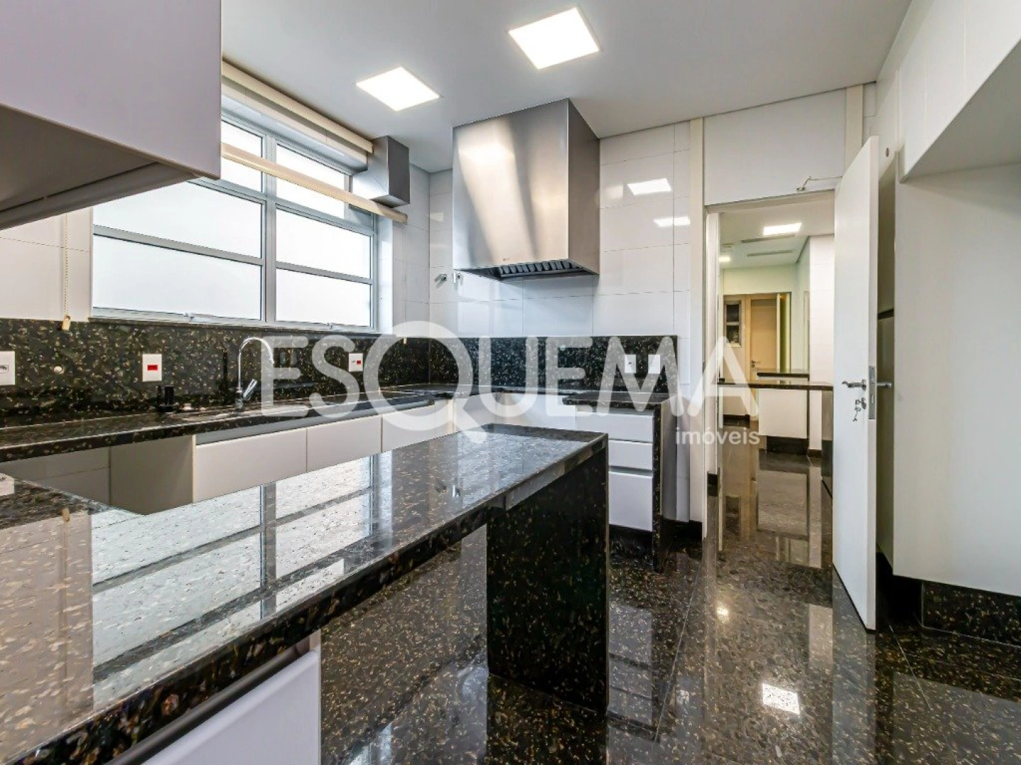 Apartamento em frente ao Clube Pinheiros - Imagem 11