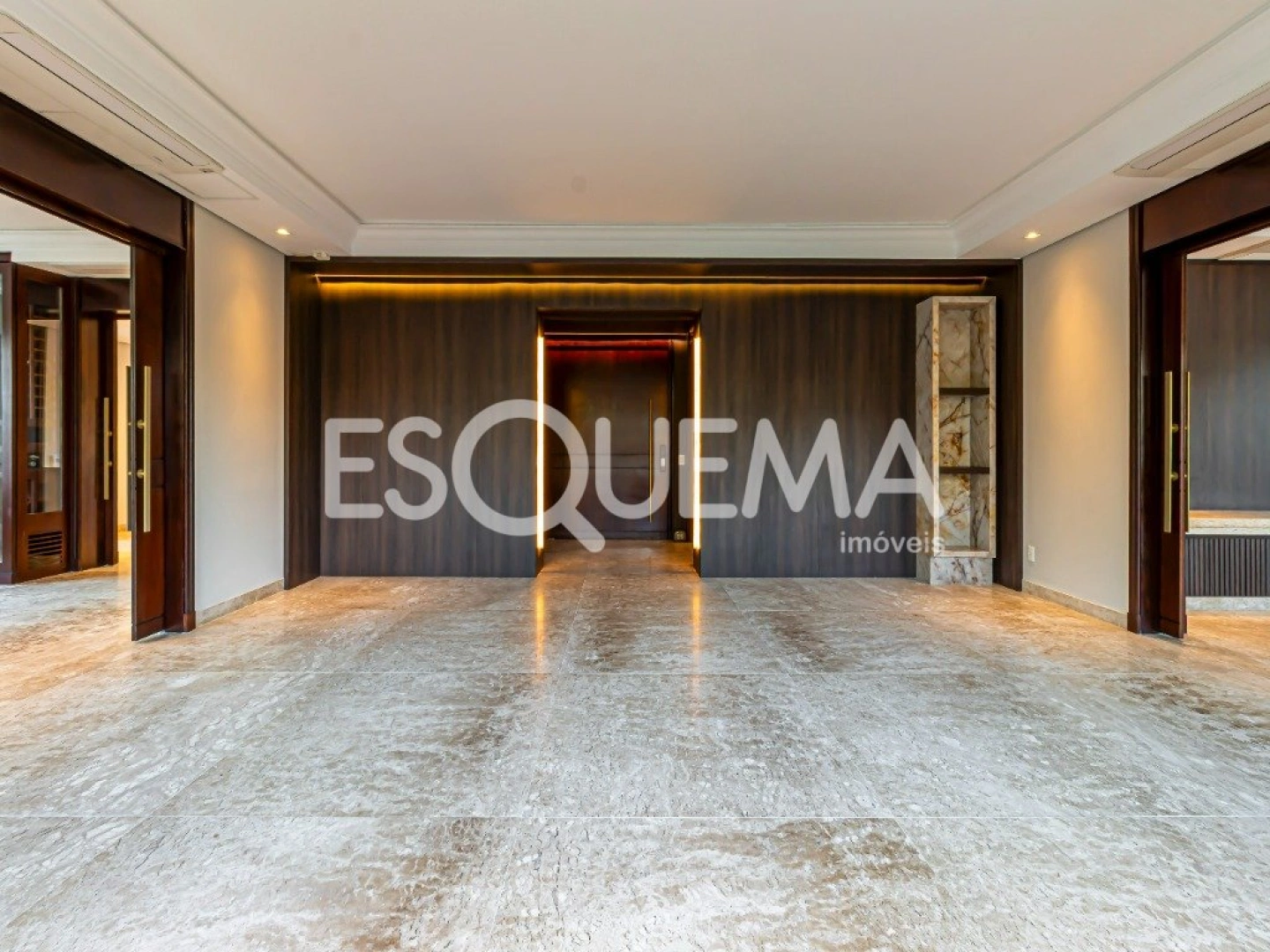 Apartamento em frente ao Clube Pinheiros - Imagem 1