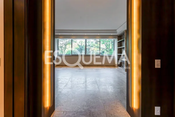 Apartamento em frente ao Clube Pinheiros