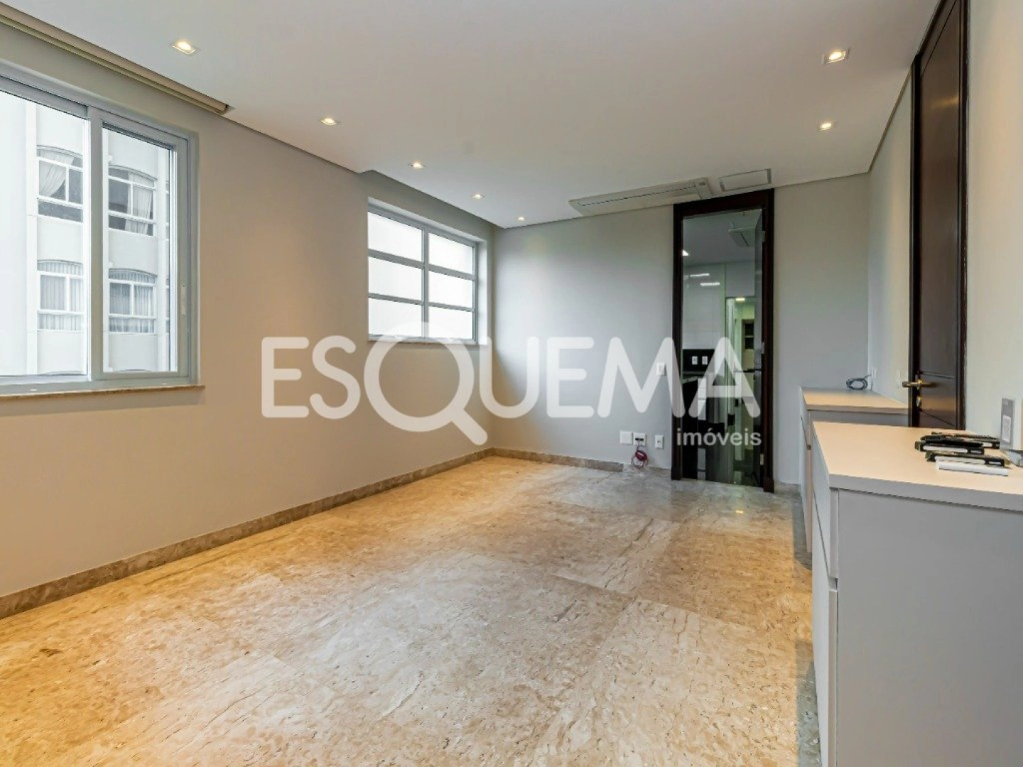 Apartamento em frente ao Clube Pinheiros - Imagem 9