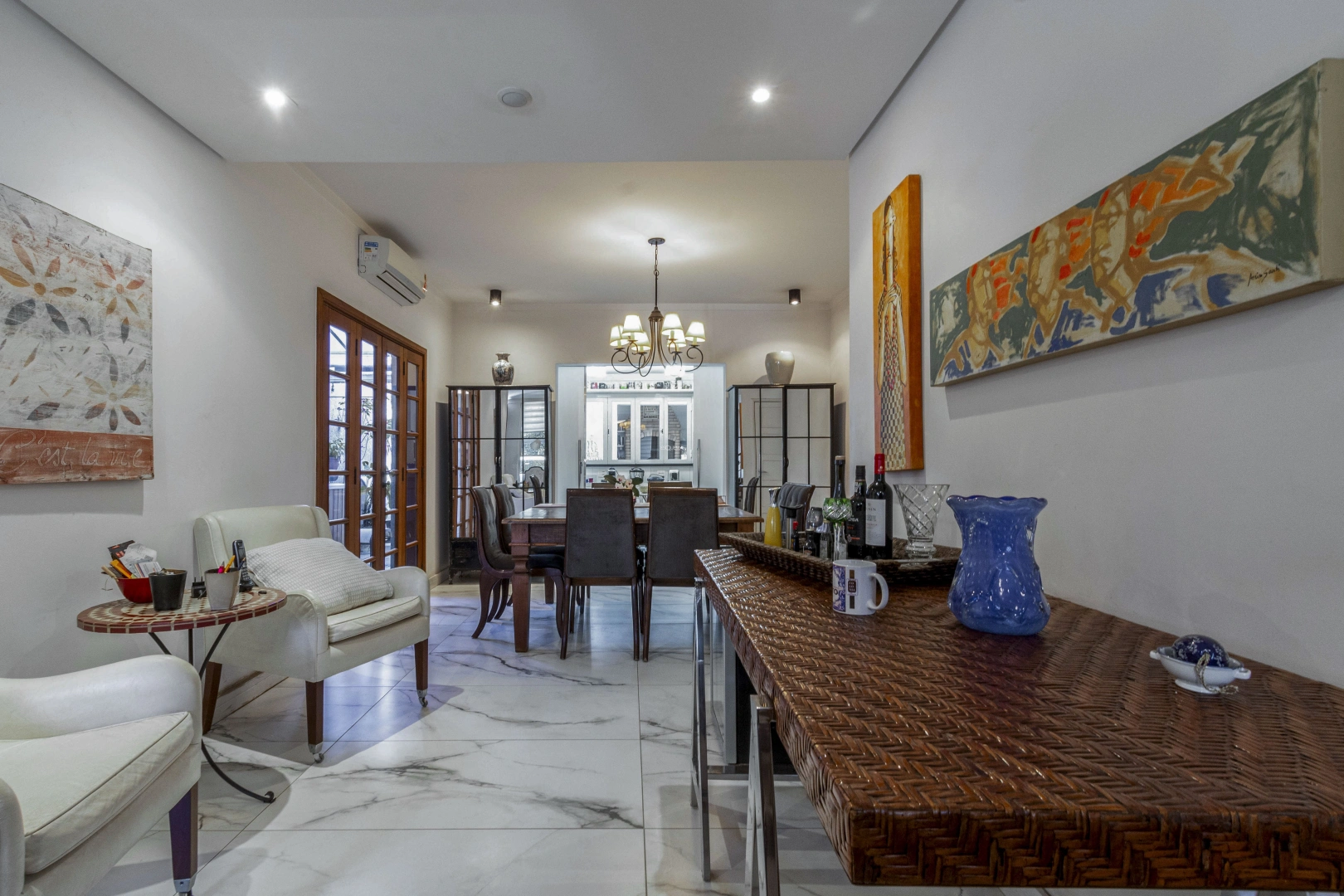 Casa bem localizada, a quadras do Parque Ibirapuera - Imagem 3