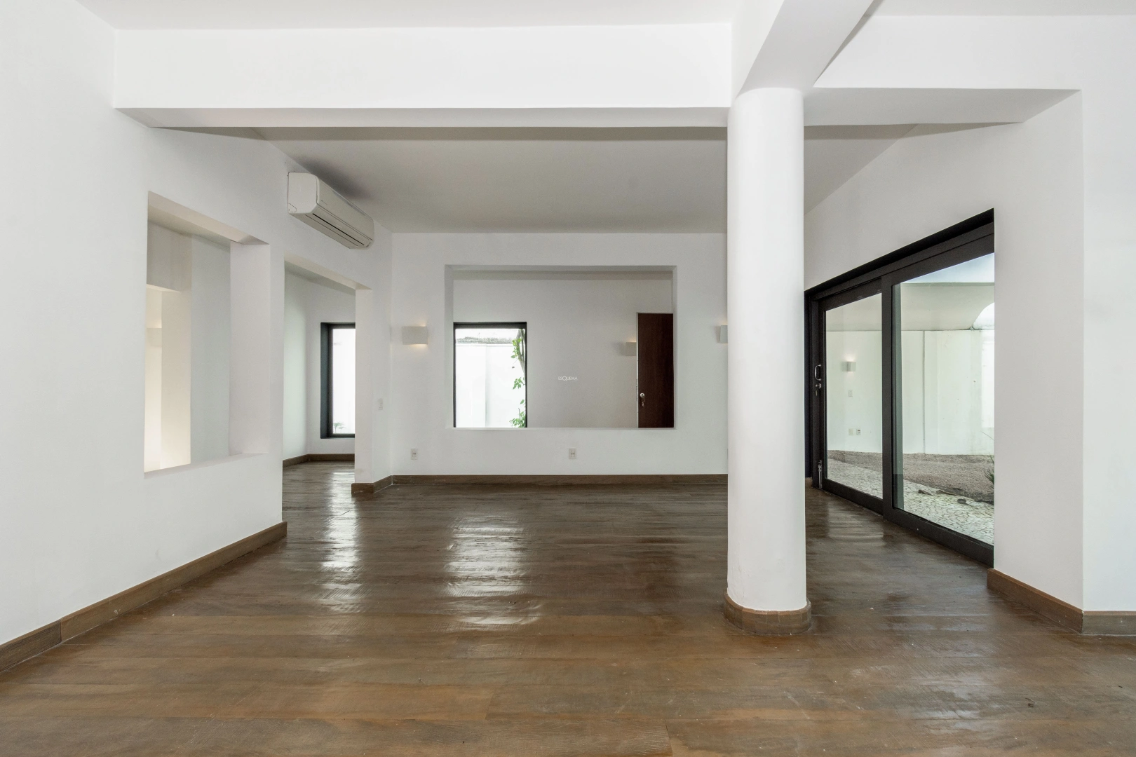Casa impecável e bem localizada - Imagem 8