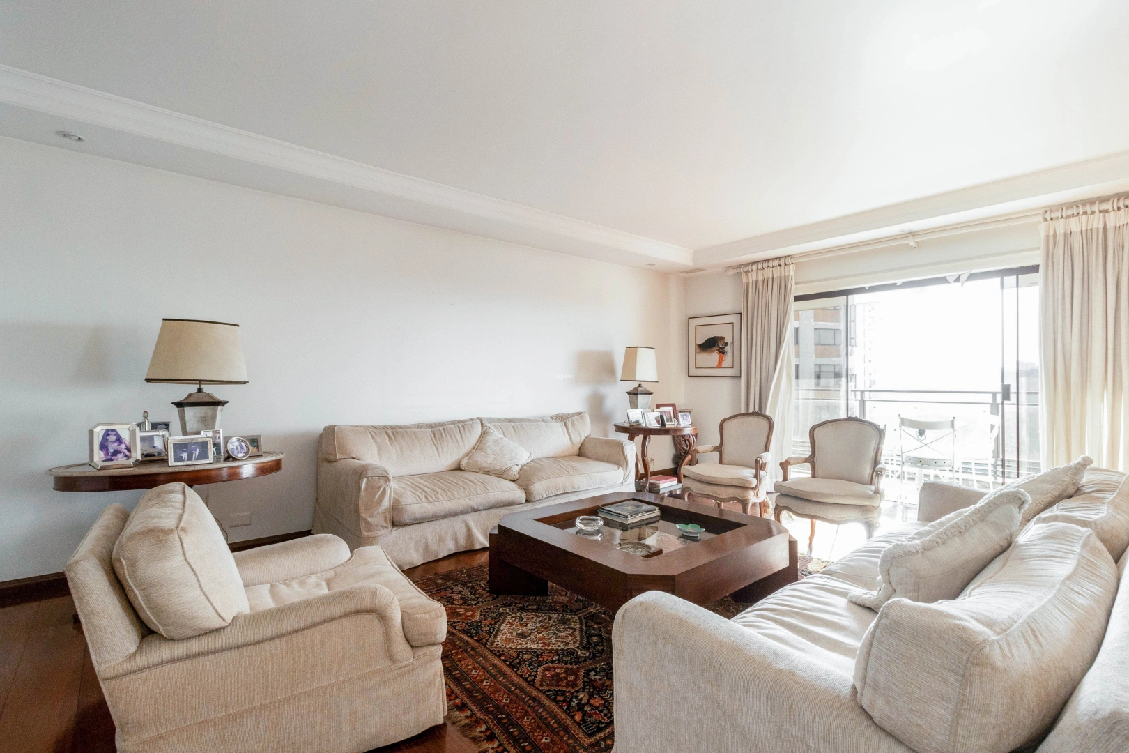 Apartamento com vista para a Praça Visconde de Cunha Bueno - Imagem 8