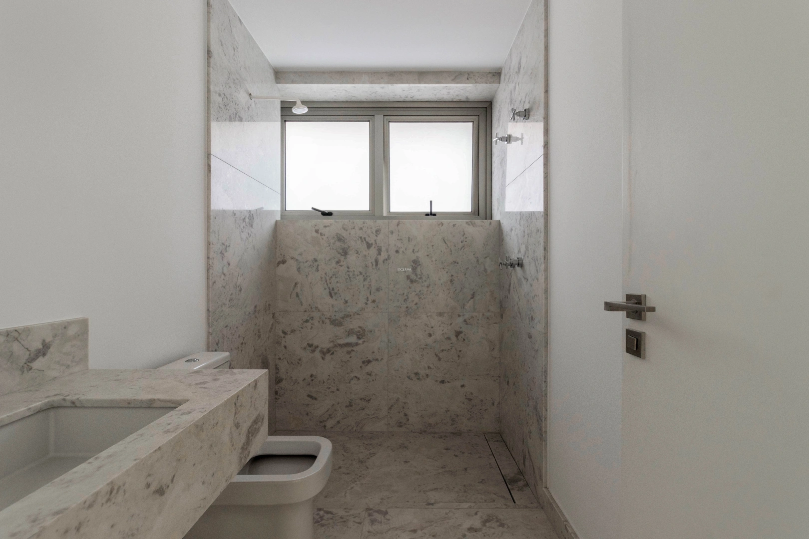 Apartamento novo em edifício icônico - Imagem 15