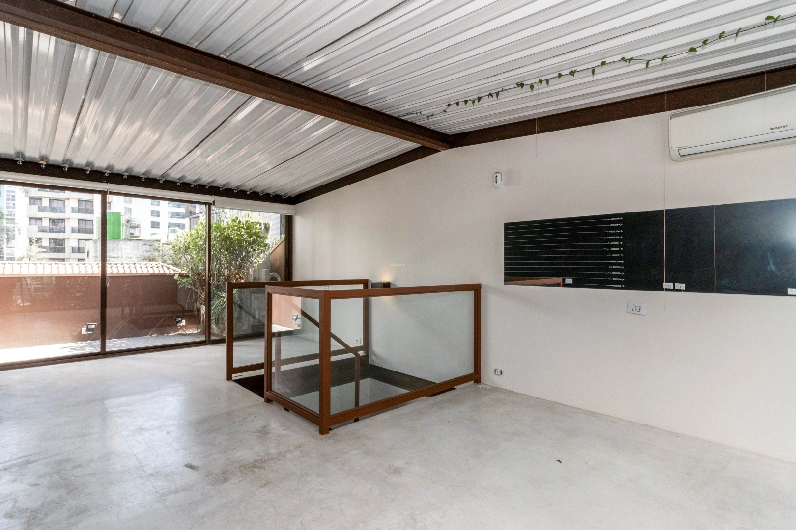 Casa de vila reformada com charme contemporâneo no Jardim Paulista - Imagem 9