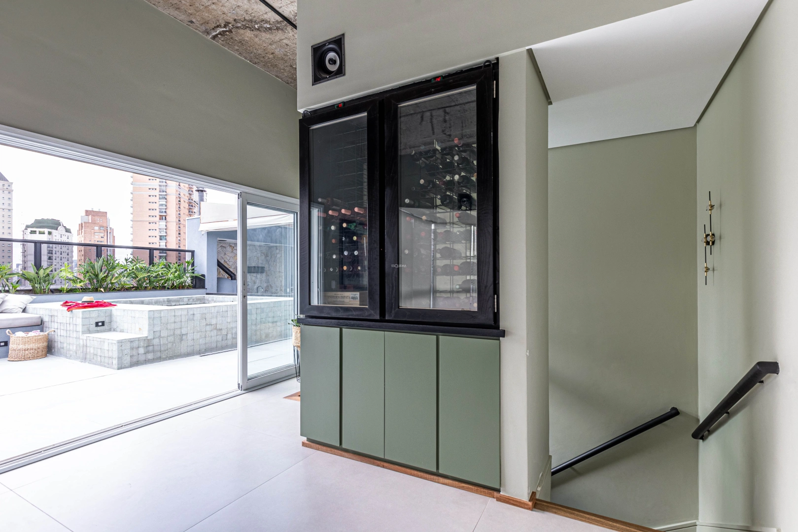 Cobertura duplex modernizada próxima ao Parque Ibirapuera - Imagem 8