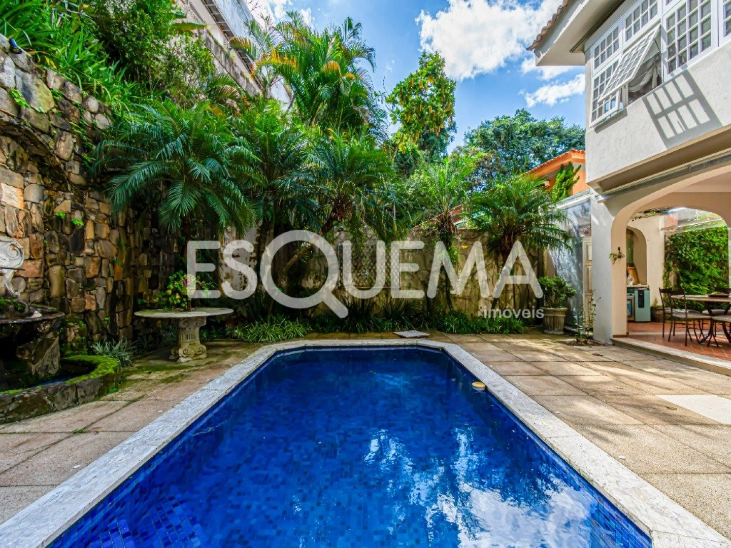 Casa no bairro Cidade Jardim com ares de campo - Imagem 13