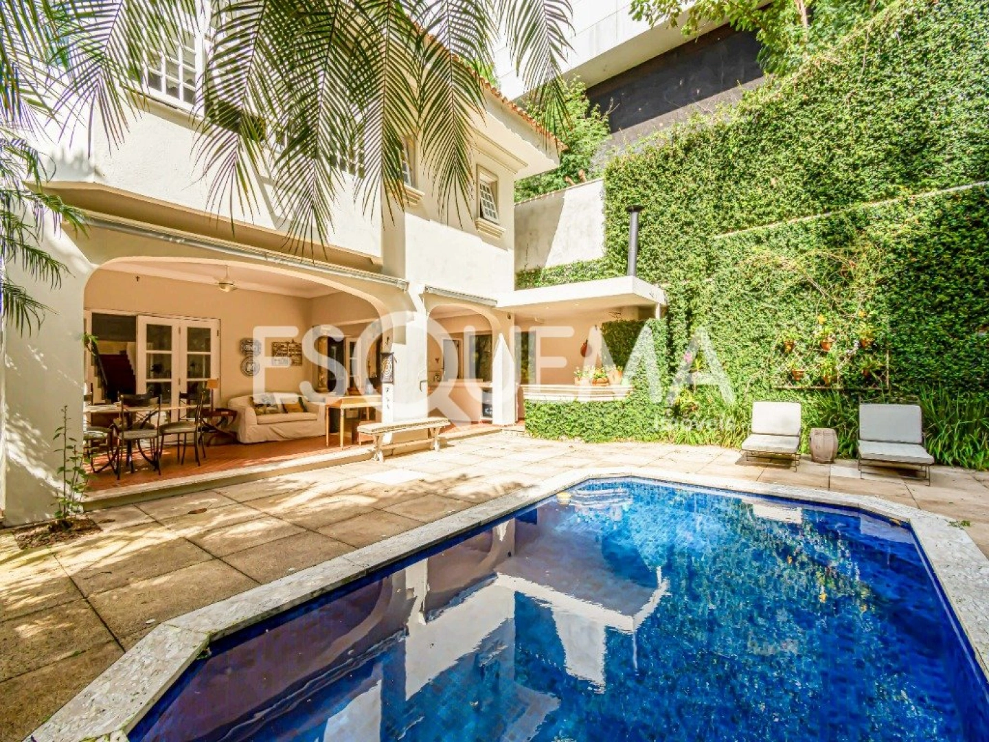 Casa no bairro Cidade Jardim com ares de campo - Imagem 2