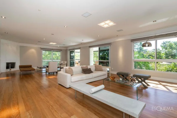 Apartamento com vista para a copa das árvores