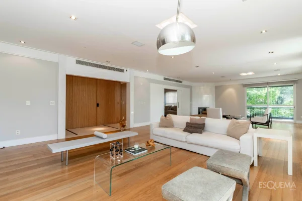 Apartamento com vista para a copa das árvores
