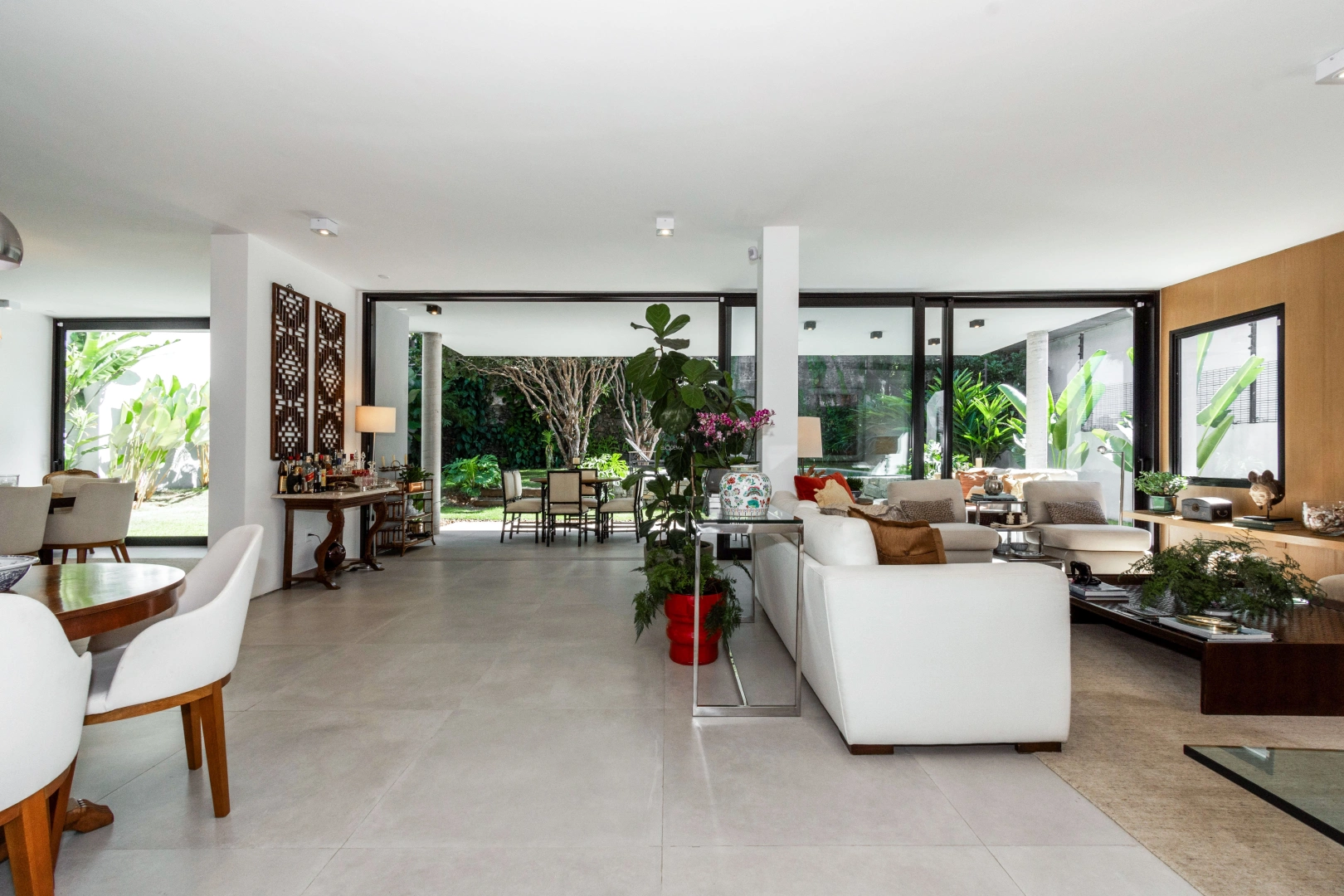 Casa ampla e reformada - Imagem 7