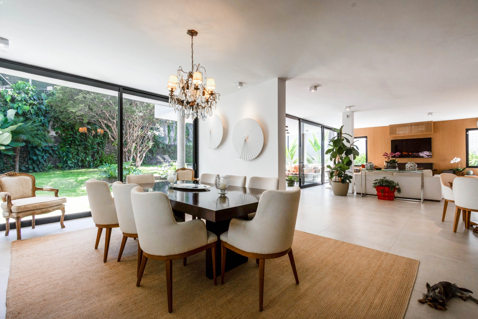 Casa ampla e reformada - Imagem 9