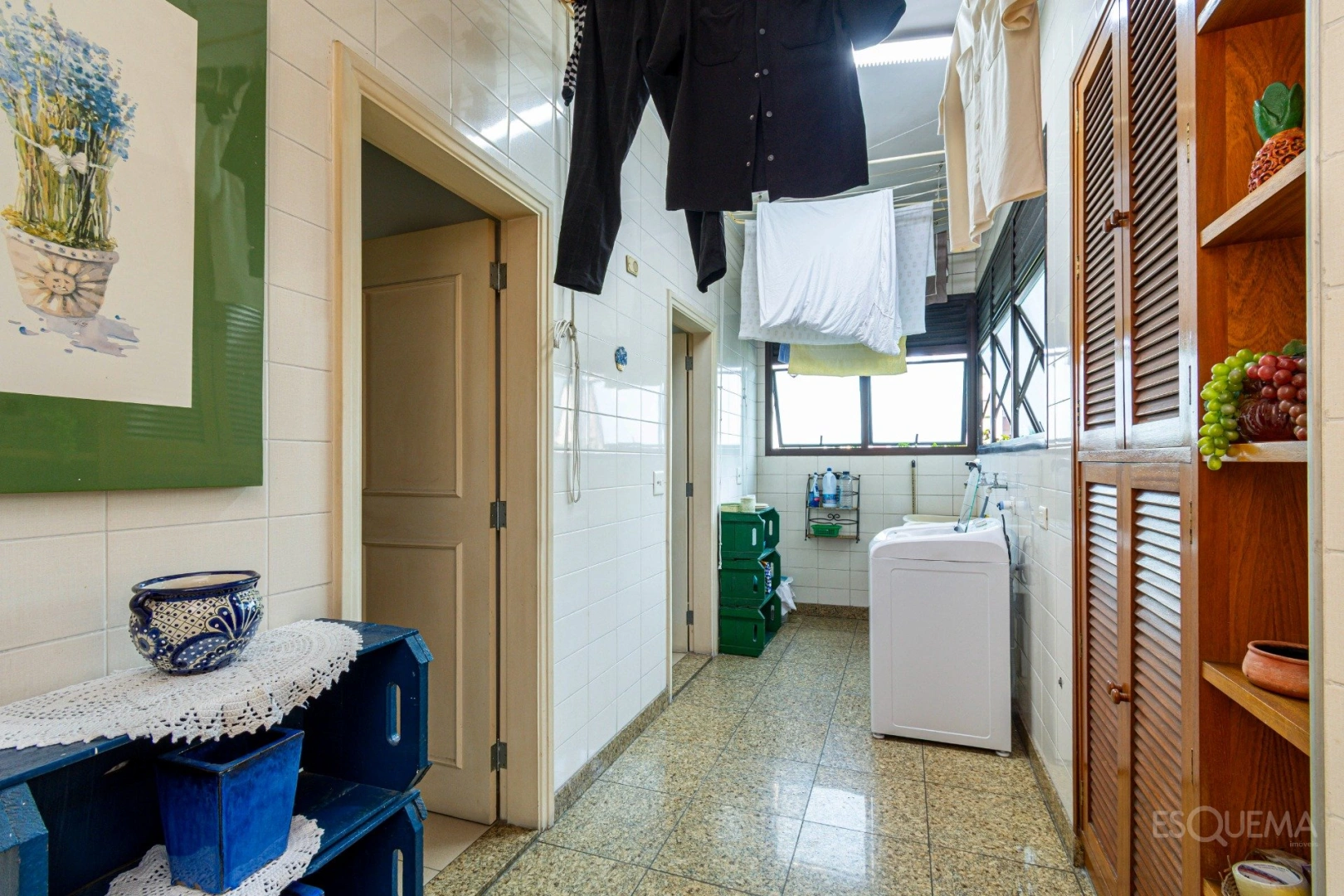 Apartamento modernizado com 4 suítes e 4 vagas - Imagem 10