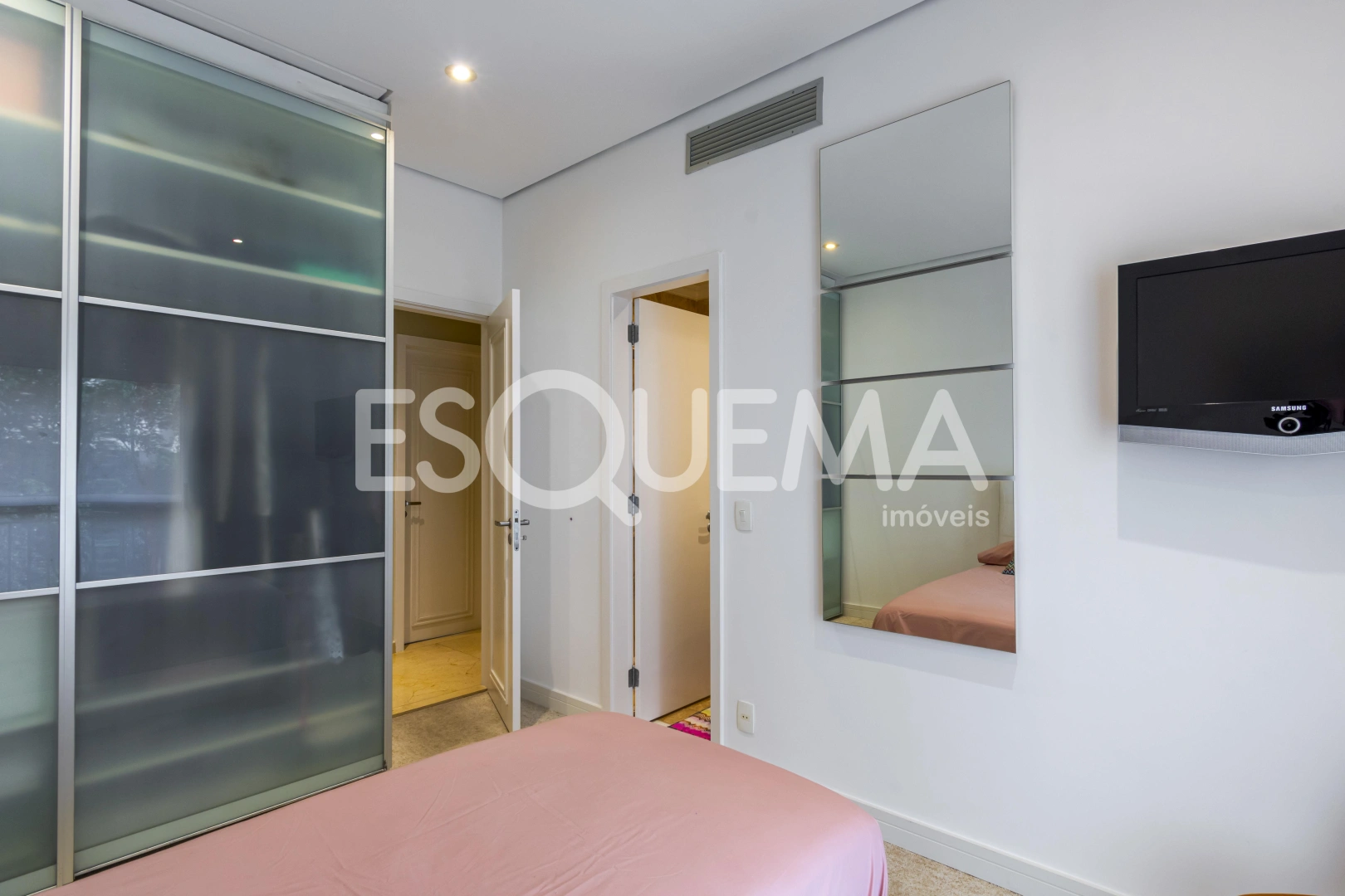 Apartamento com hall privativo e 4 suítes - Imagem 11