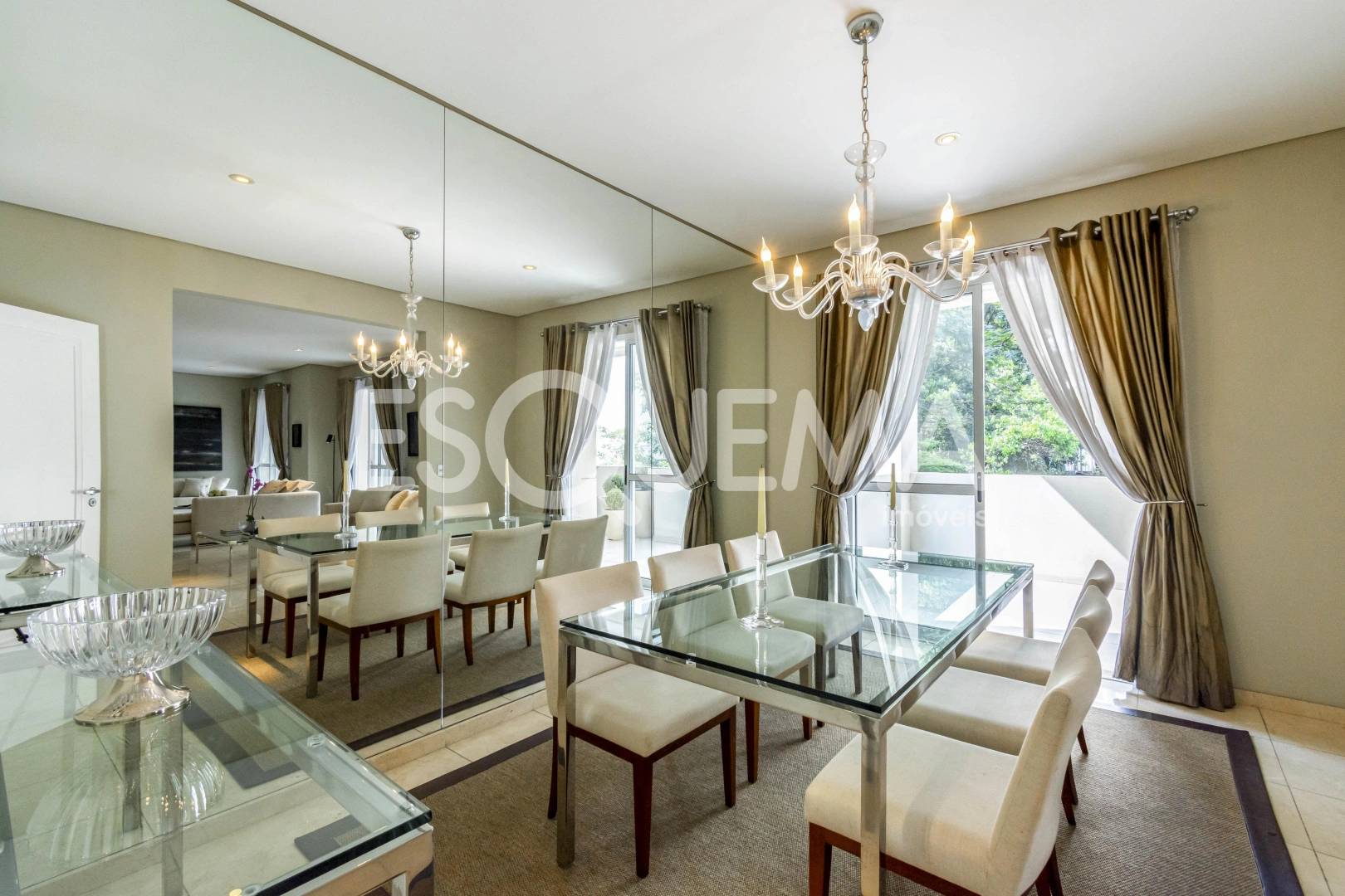 Apartamento com hall privativo e 4 suítes - Imagem 7