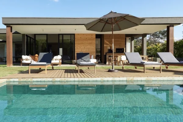 Casa térrea em condomínio cobiçado
