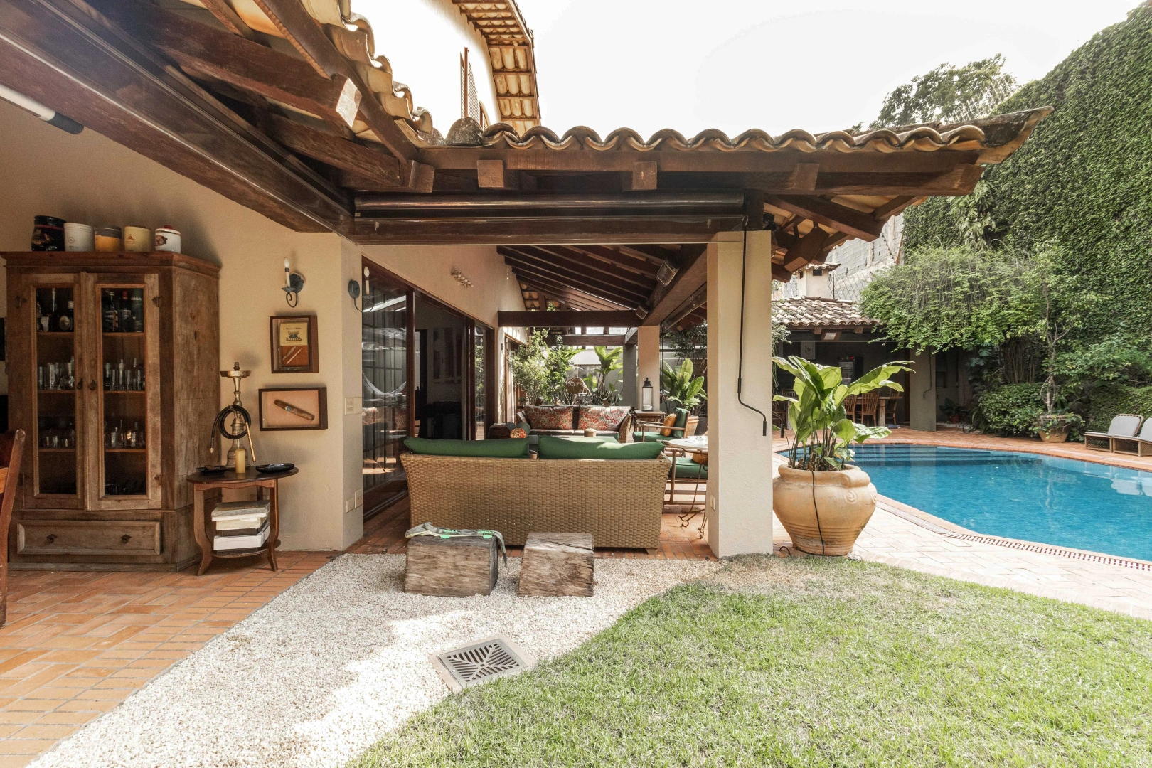 Casa com projeto de Marcos Tomanik - Imagem 4