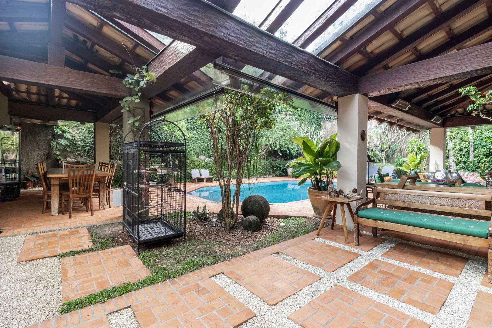 Casa com projeto de Marcos Tomanik - Imagem 5