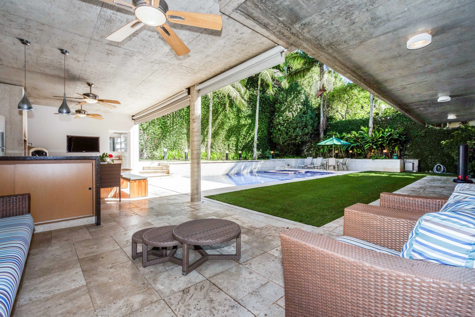 Casa reformada no Jardim Guedala - Imagem 2