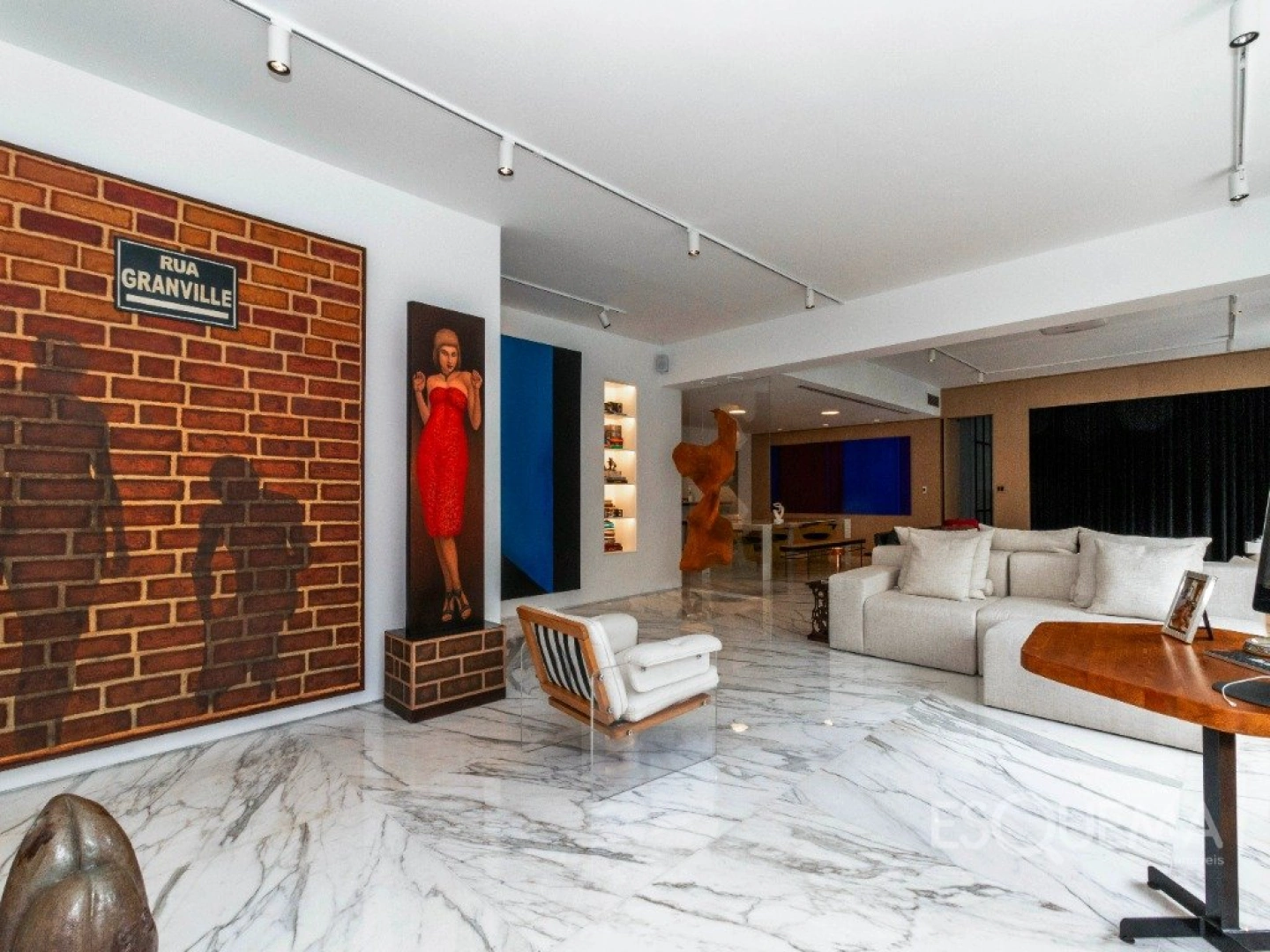 Apartamento reformado próximo ao Clube Pinheiros - Imagem 2