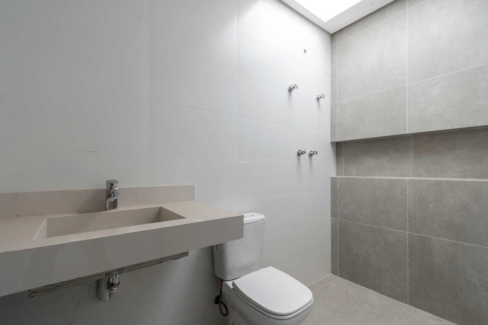 Casa nova em condomínio fechado - Imagem 9