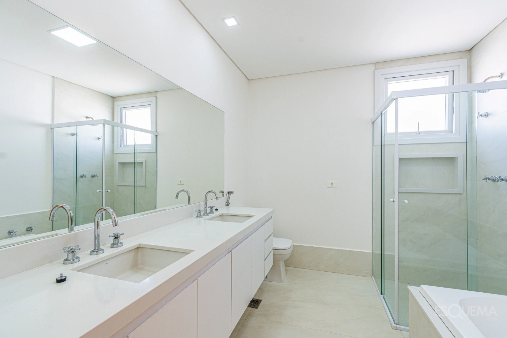 Casa em condomínio com piscina e ambientes integrados - Imagem 8