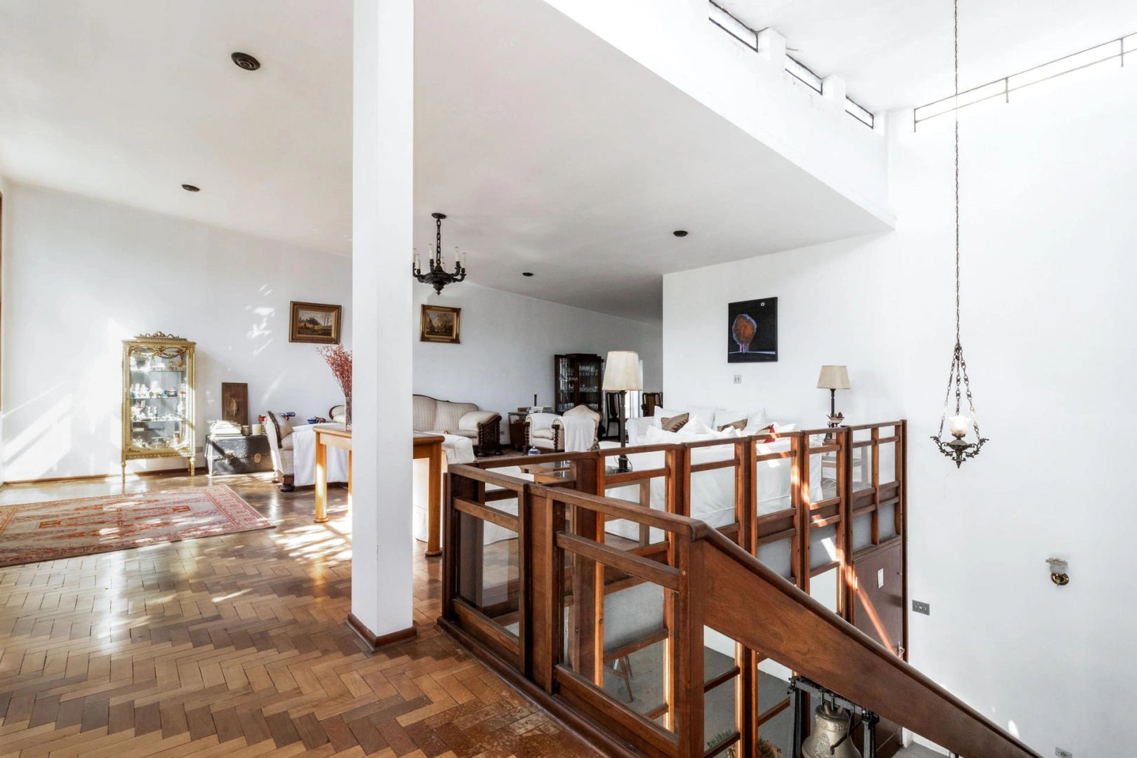 Casa com grande potencial para reforma - Imagem 15