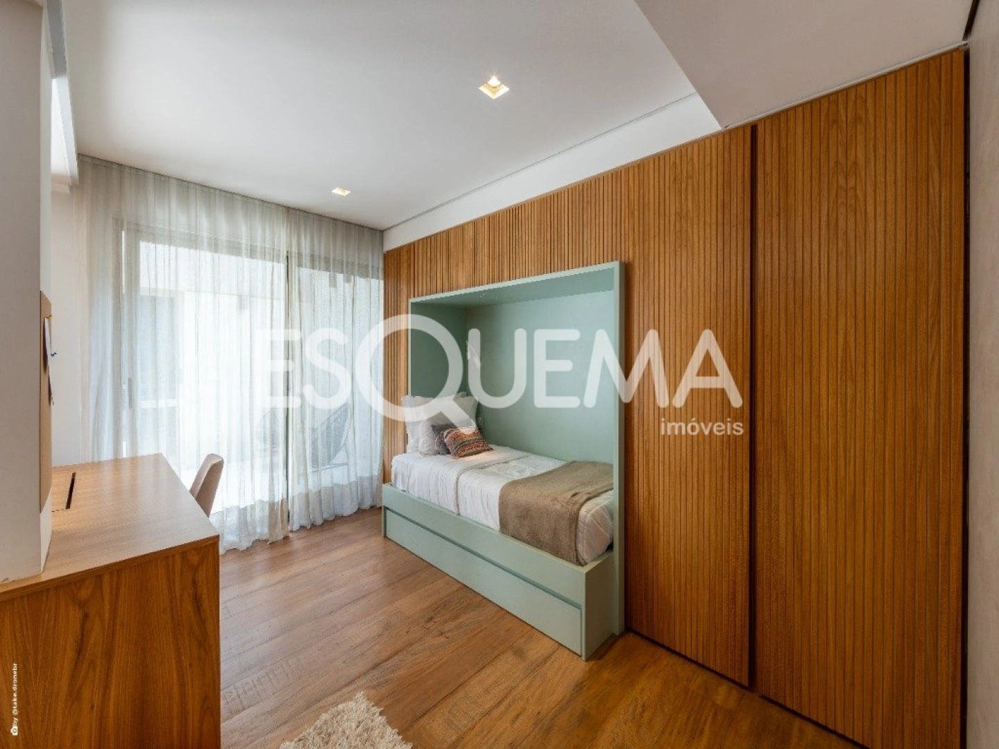 Casa em condomínio com sistema de segurança - Imagem 13