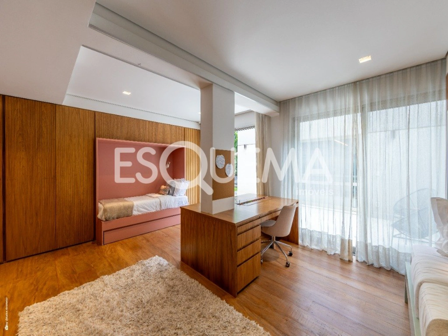 Casa em condomínio com sistema de segurança - Imagem 14