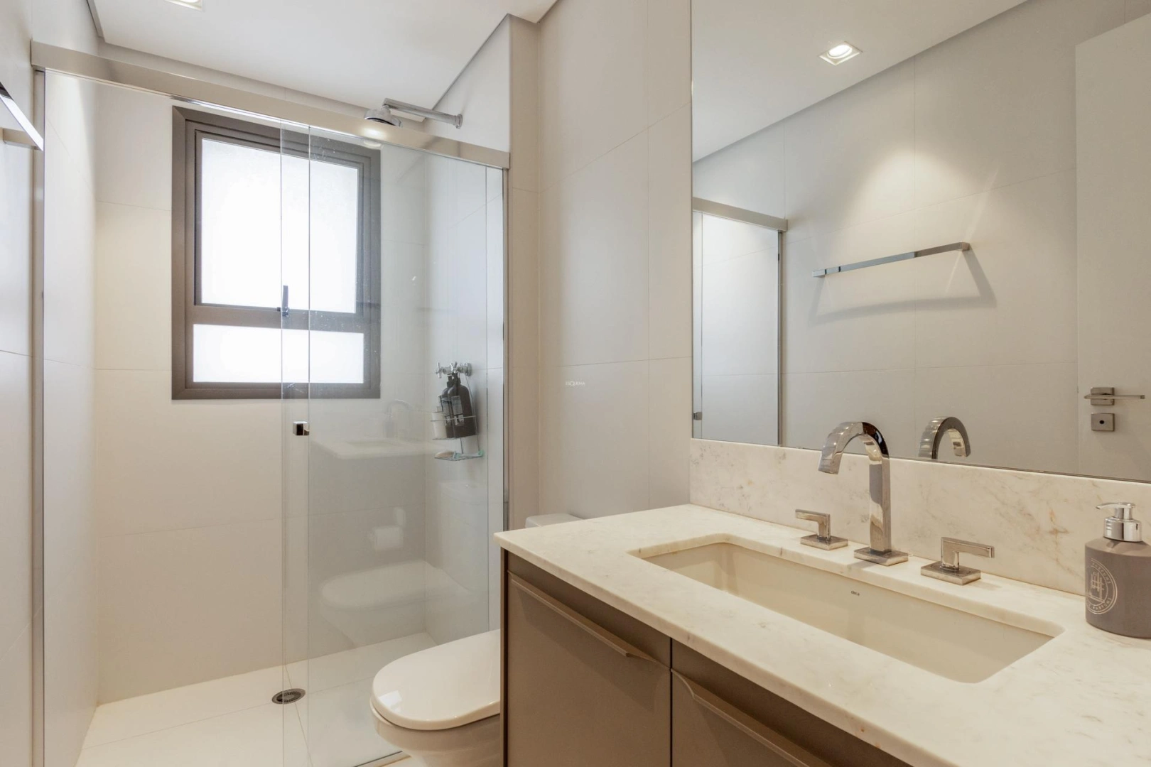 Apartamento novo, decorado e pronto para morar - Imagem 13