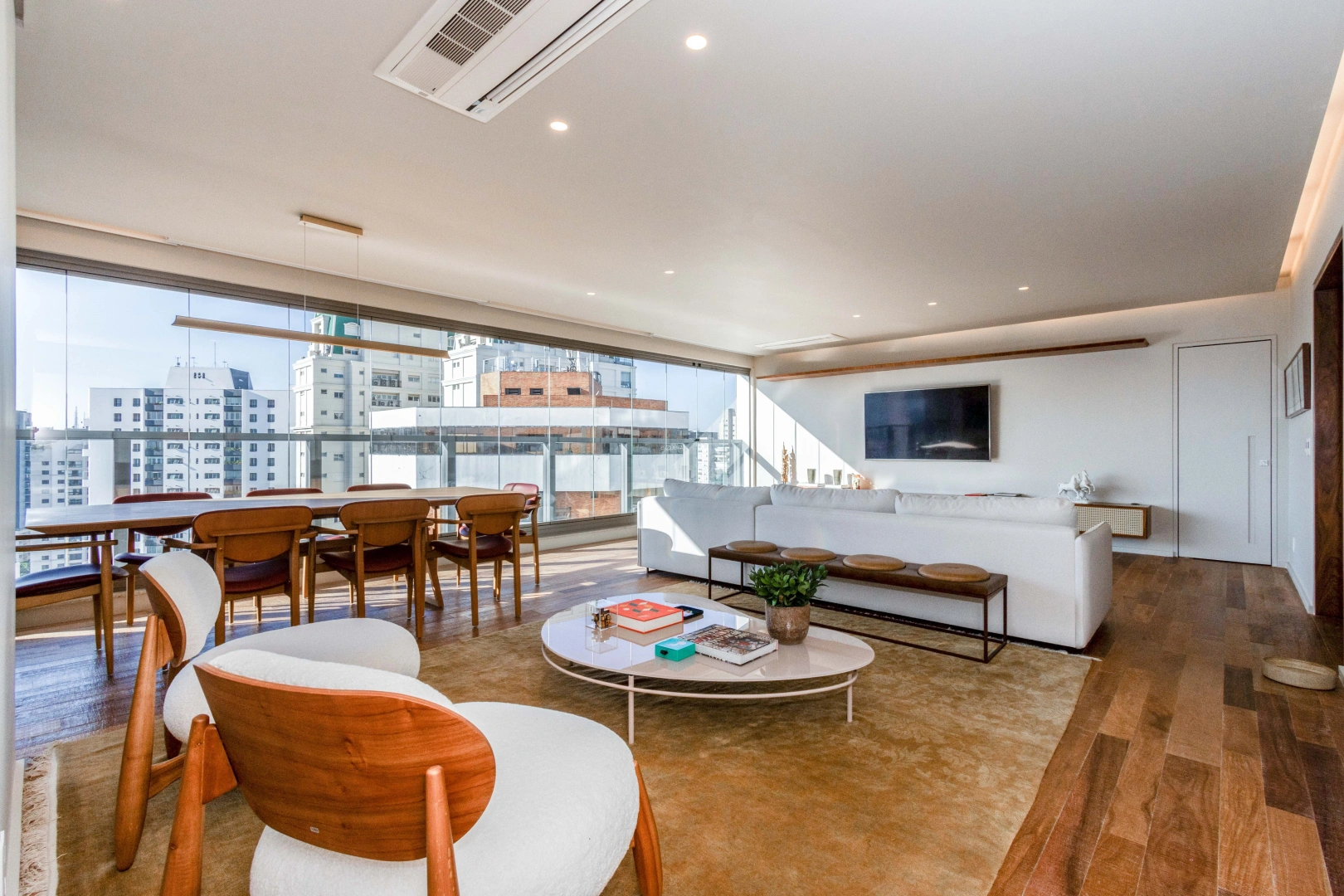Apartamento novo, decorado e pronto para morar - Imagem 1