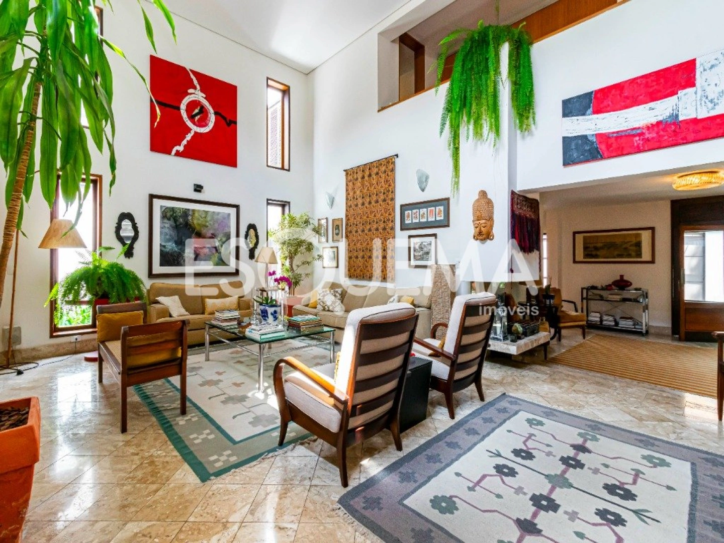 Casa com piscina em rua fechada na Cidade Jardim - Imagem 6