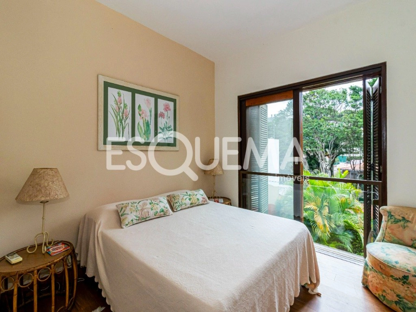 Casa com piscina em rua fechada na Cidade Jardim - Imagem 9