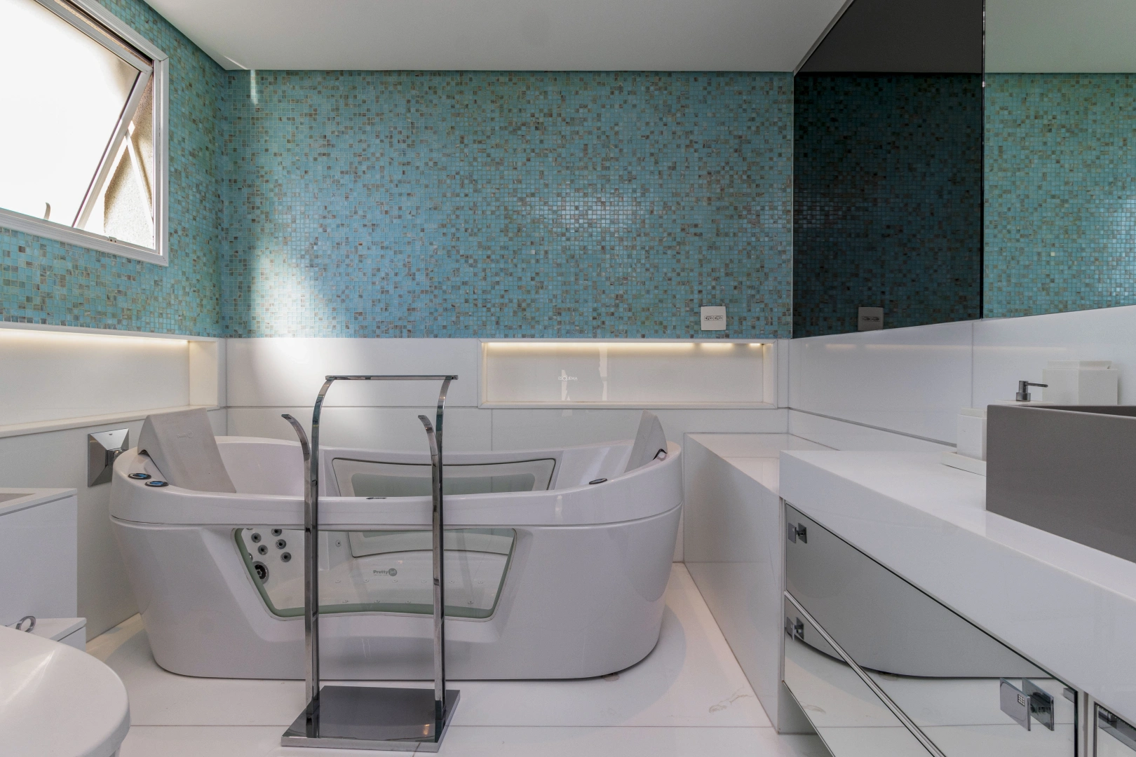 Cobertura Duplex em excelente localização - Imagem 13