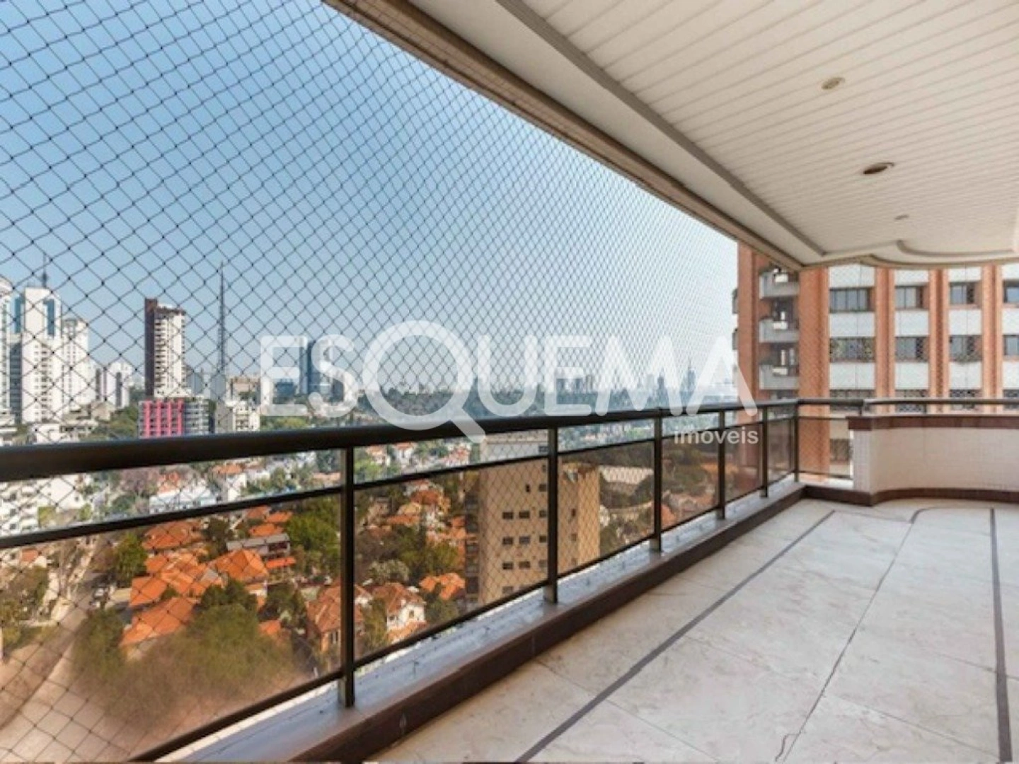 Apartamento com vista para o bairro - Imagem 2