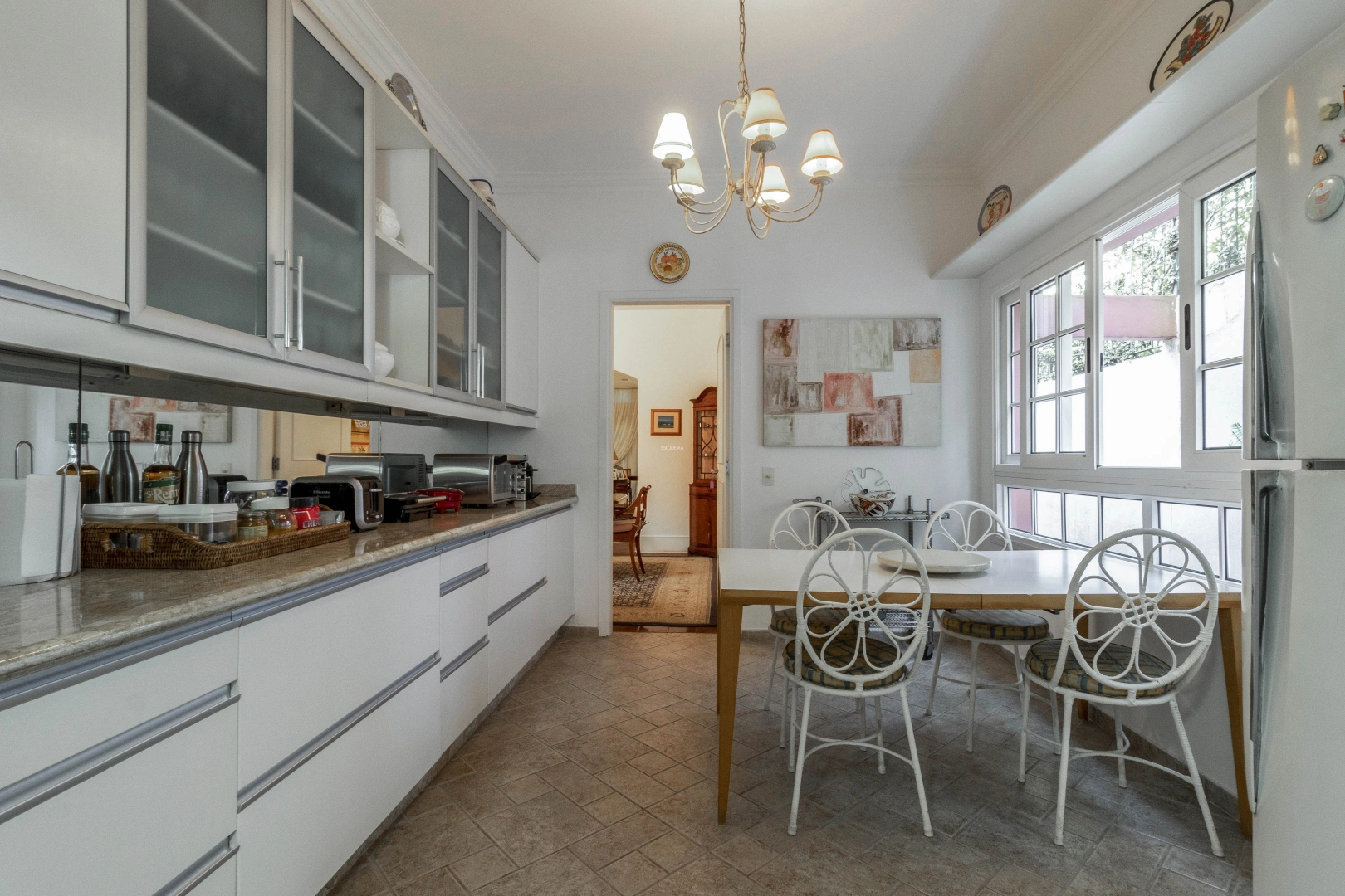 Casa térrea com jardim espaçoso, em rua tranquila - Imagem 15