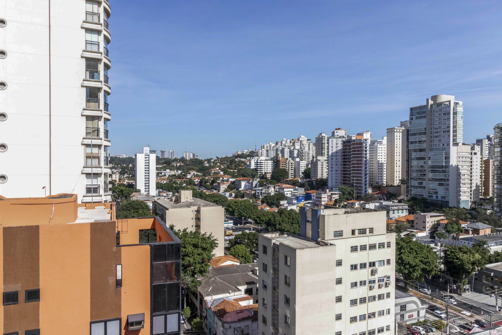 Apartamento recém decorado e pronto para morar - Imagem 2