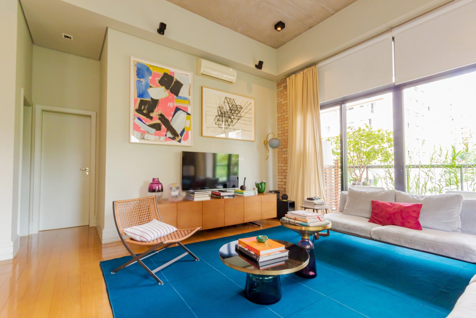 Apartamento em edifício projetado pelo arquiteto João Armentano - Imagem 6