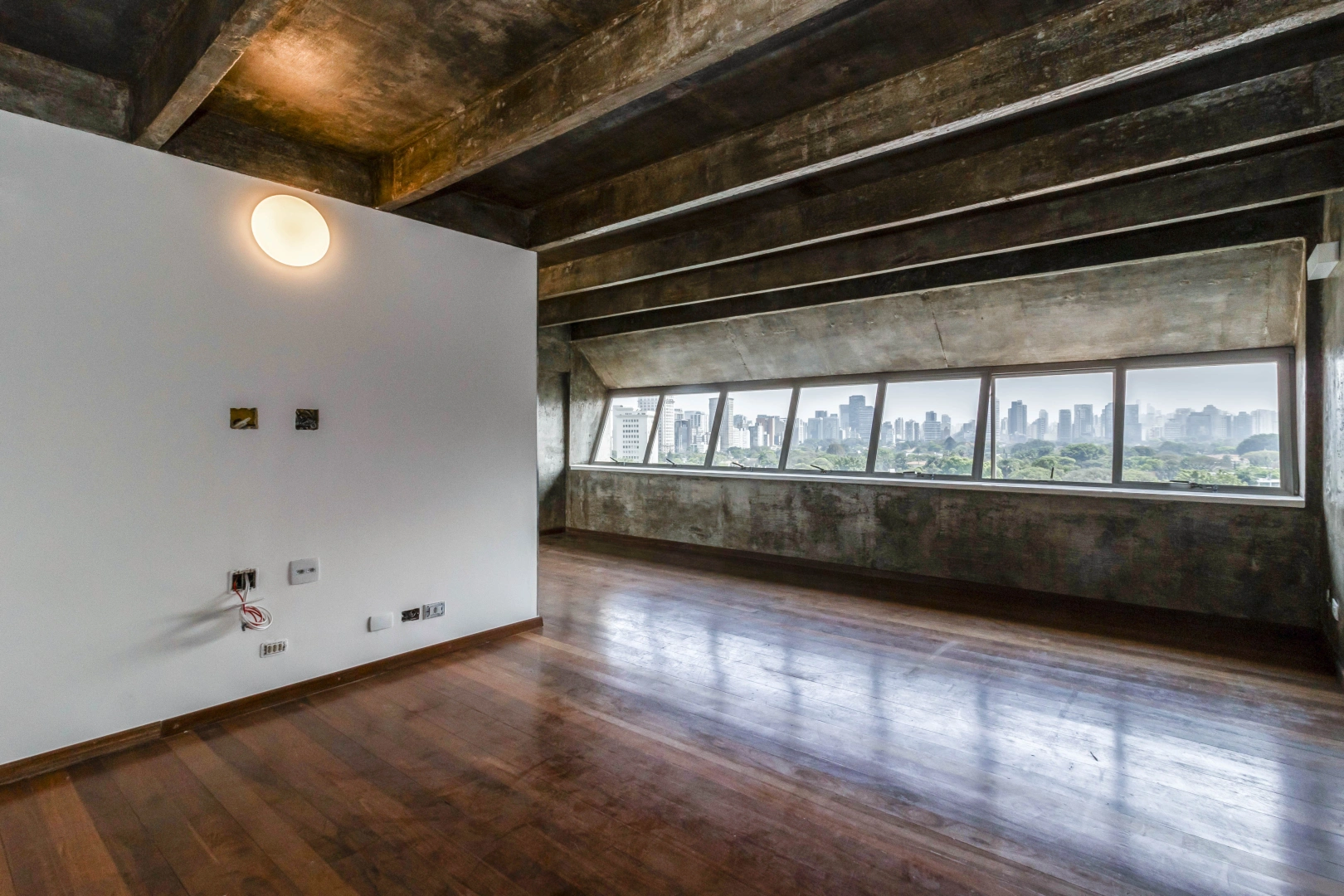 Apartamento reformado e com vista - Imagem 4