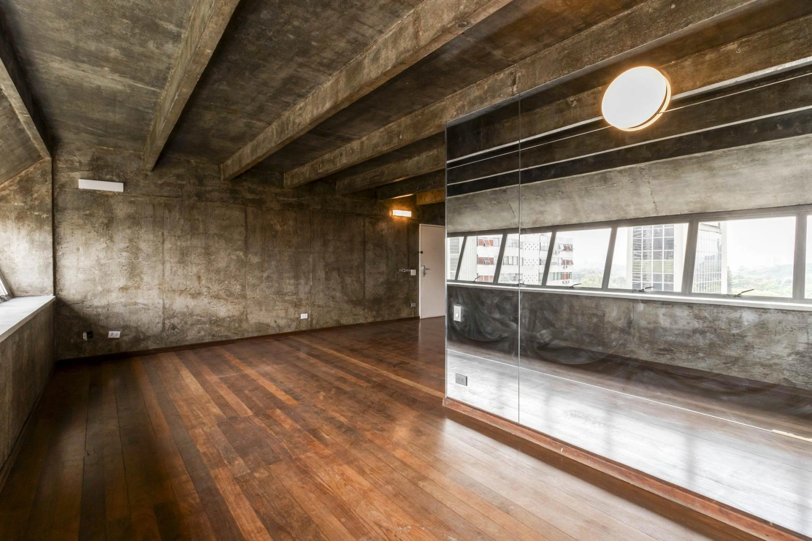 Apartamento reformado e com vista - Imagem 6