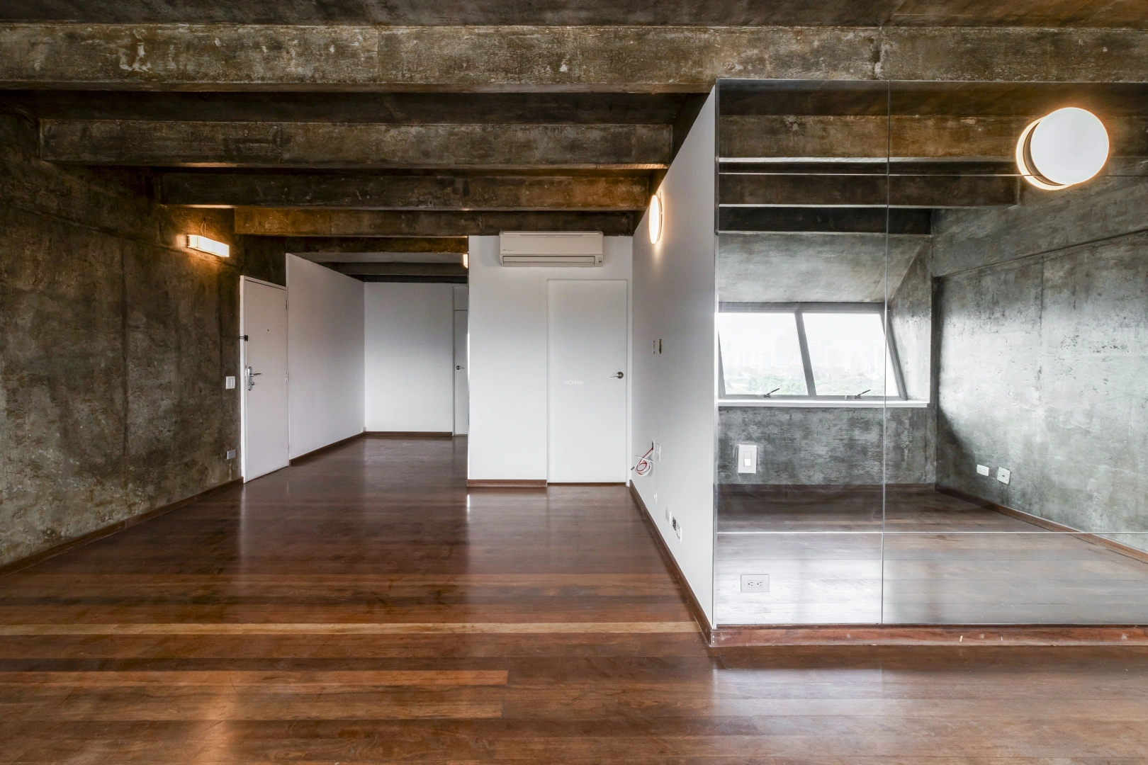 Apartamento reformado e com vista - Imagem 7