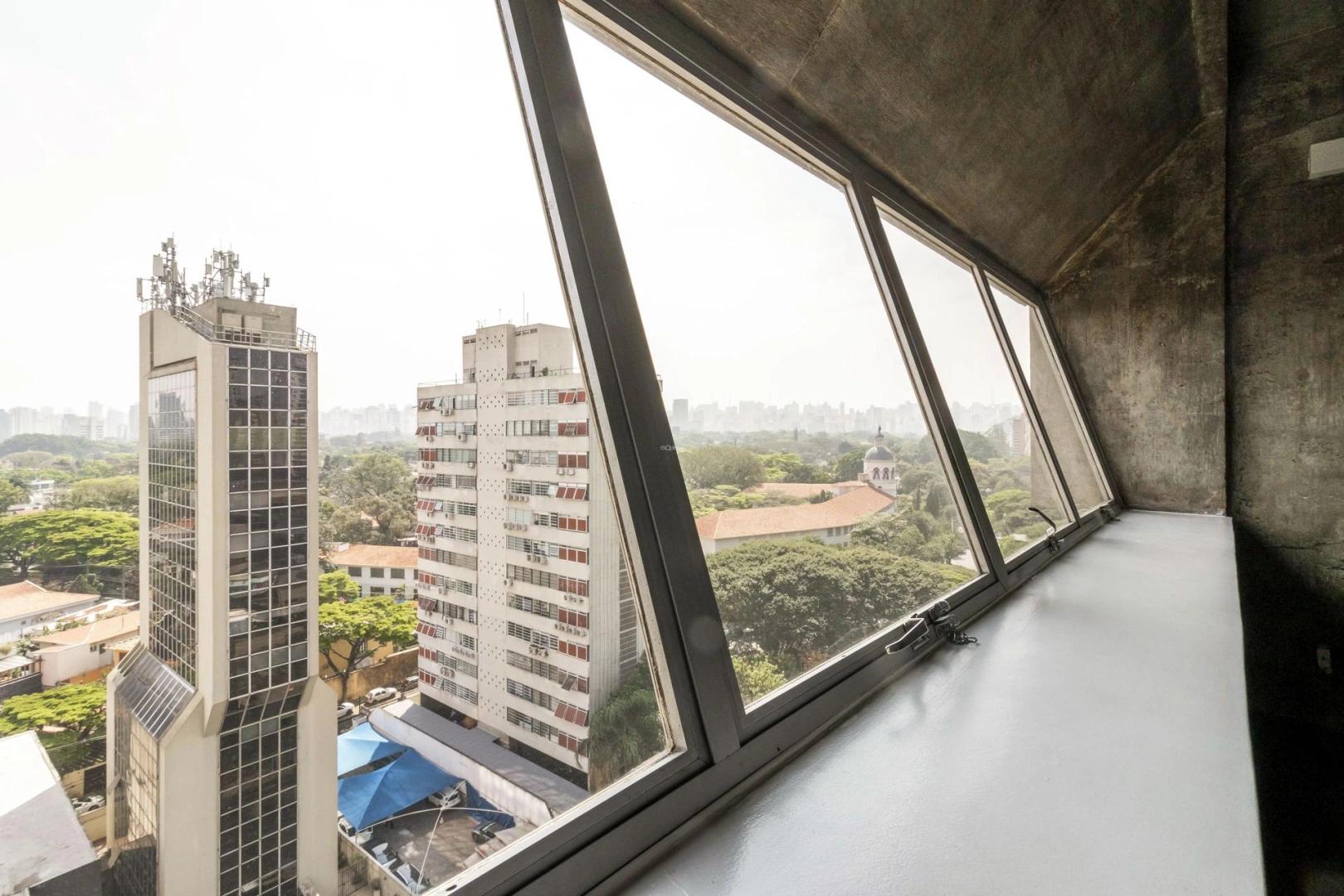 Apartamento reformado e com vista - Imagem 9