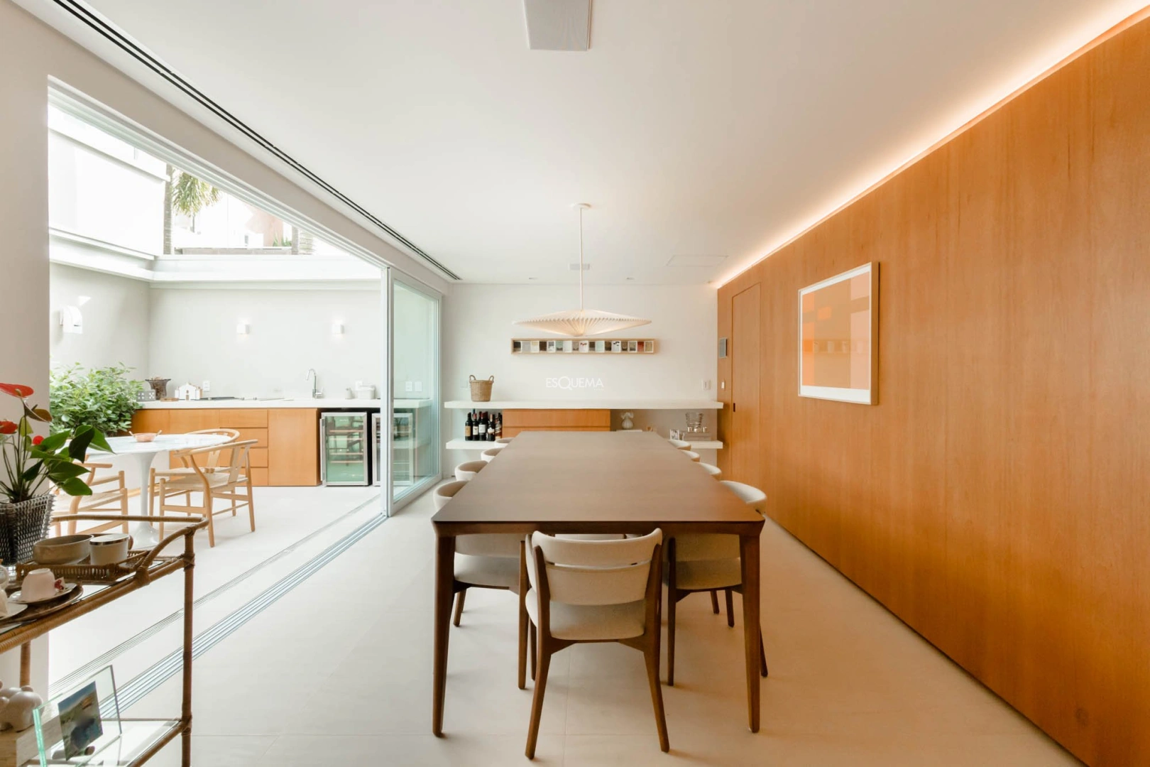 Casa reformada, com marcenaria e localização privilegiada - Imagem 7