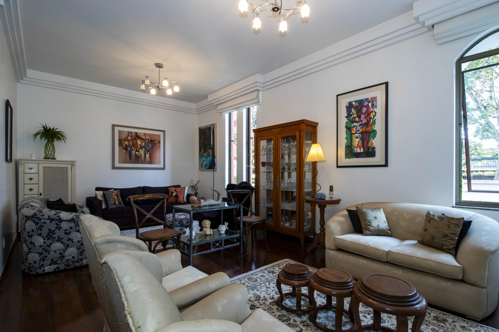 Casa térrea em localização privilegiada - Imagem 2