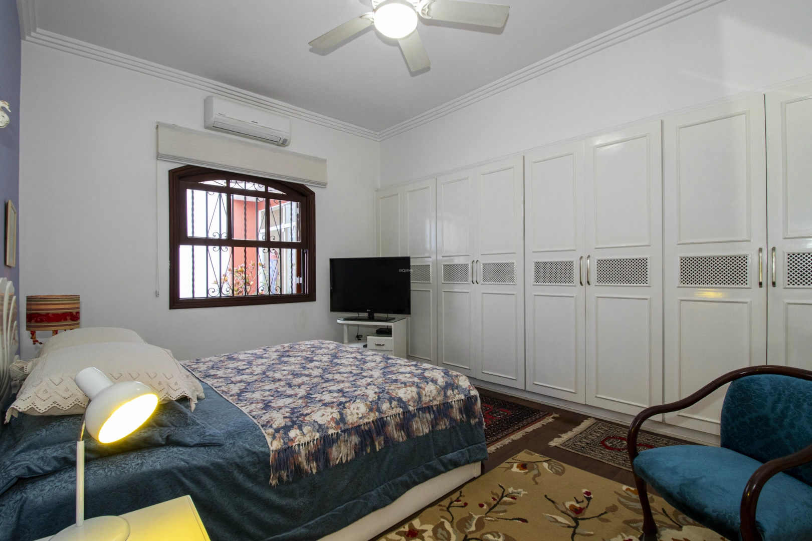 Casa térrea em localização privilegiada - Imagem 7