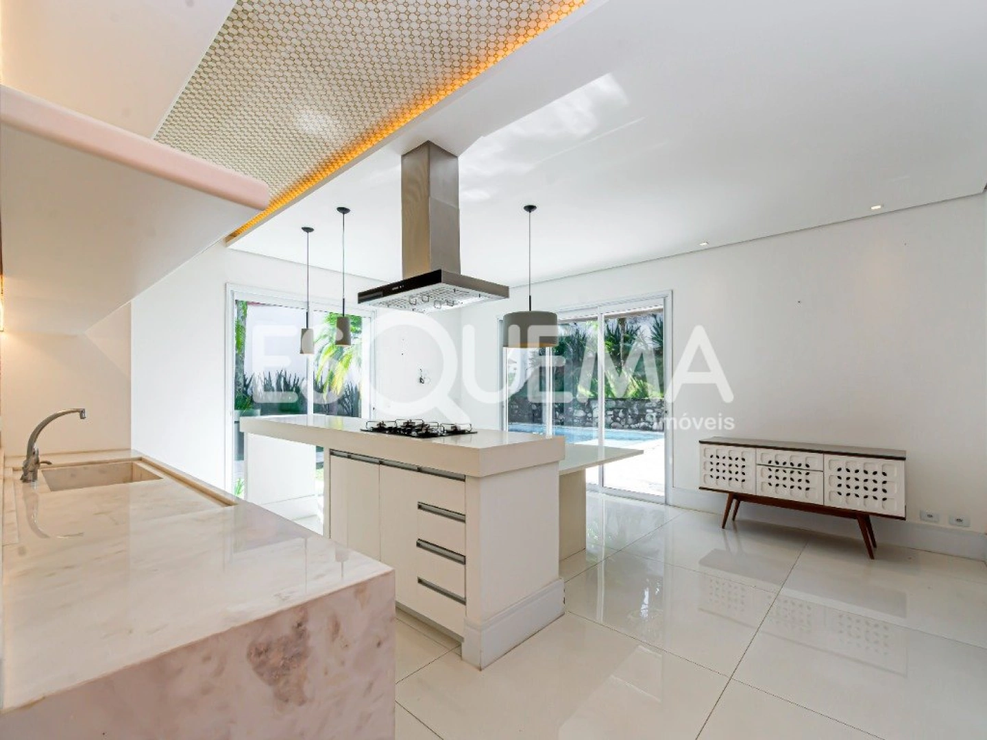 Casa contemporânea no Jardim Guedala - Imagem 6
