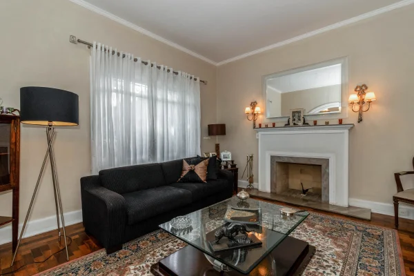 Casa próxima de toda a conveniência dos Jardins