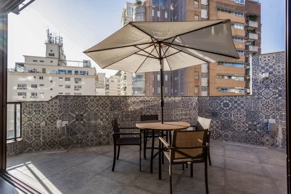 Cobertura duplex com vista eterna próxima ao Parque do Povo