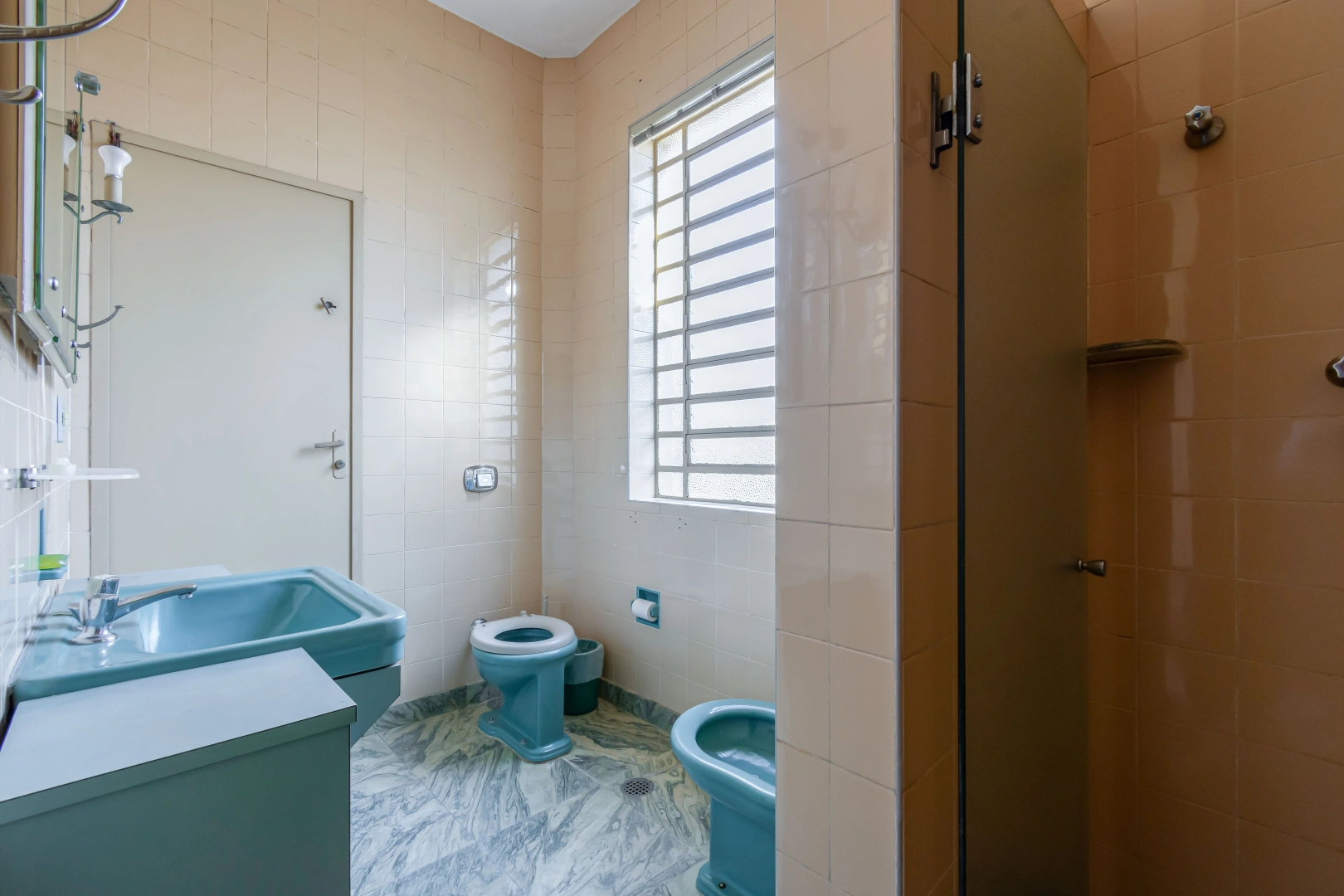 Casa bem localizada, próxima ao St. Paul\'s School - Imagem 15
